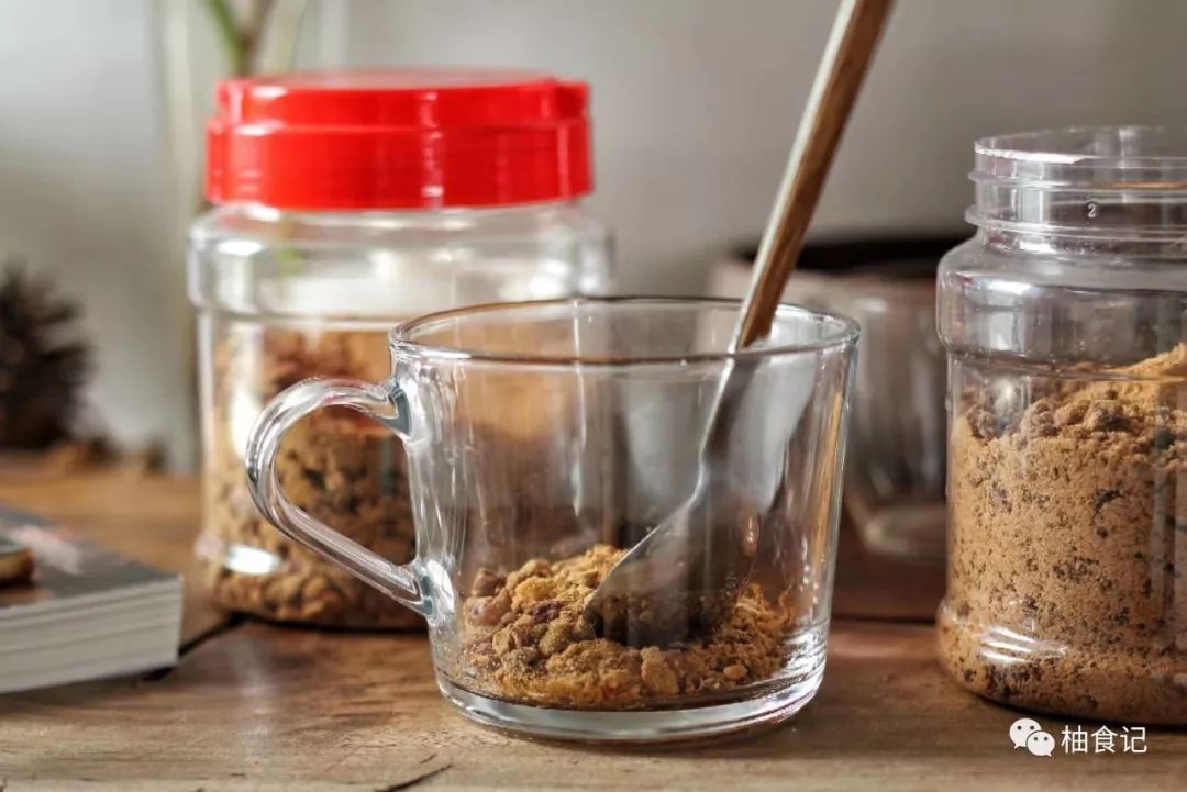 育儿美食｜『柚食记』 姜粉炖蛋｜淫雨霏霏的初春，我来暖你可好？