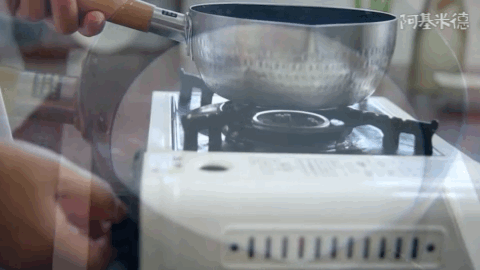 掌握诀窍,姜撞奶在家也能做! 掌握诀窍,姜撞奶在家也能做!