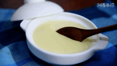 掌握诀窍,姜撞奶在家也能做! 掌握诀窍,姜撞奶在家也能做!