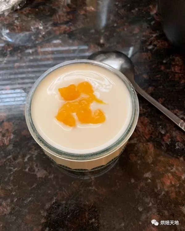 姜撞奶的凝固时有窍门的哦~这样做一次成功,0失败!