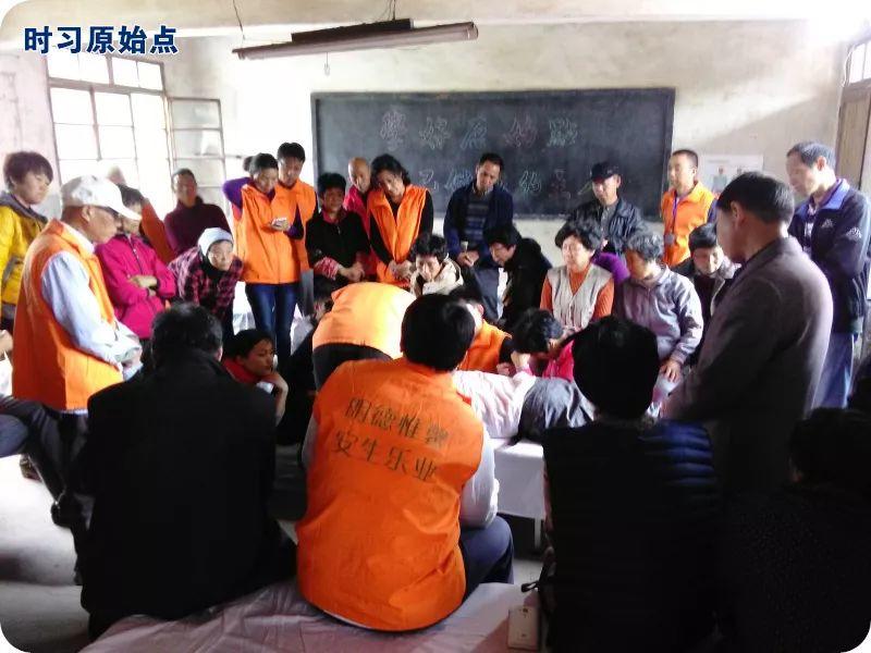 团购包年包邮 特惠特级‘七不’小黄姜干姜片半斤 12包。每月1包 包年包邮 特惠特级‘七不’小黄姜干姜片半斤 12包。每月1包