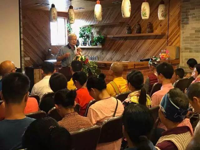 视频+图文丨张钊汉医师莅临佛山原始点公益中心指导工作(佛山平台图文版) 视频+图文丨张钊汉医师莅临佛山原始点公益中心指导工作(佛山平台图文版)