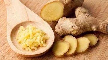 ▶把生姜放在枕边一夜，奇效出现了...-七不姜 生姜养生网-明德CSA生态姜园&明安农业