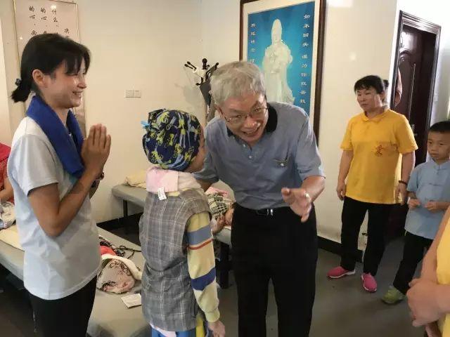 视频+图文丨张钊汉医师莅临佛山原始点公益中心指导工作(佛山平台图文版) 视频+图文丨张钊汉医师莅临佛山原始点公益中心指导工作(佛山平台图文版)