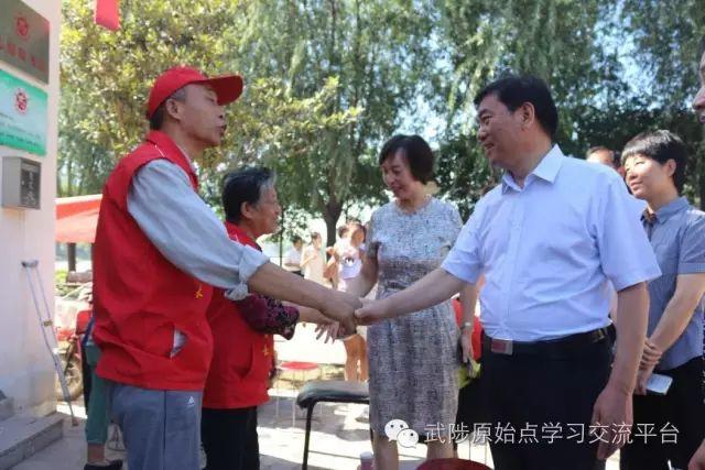 政府部门大力支持原始点公益 县、市电视台报道原始点 政府部门大力支持原始点公益 县、市电视台报道原始点