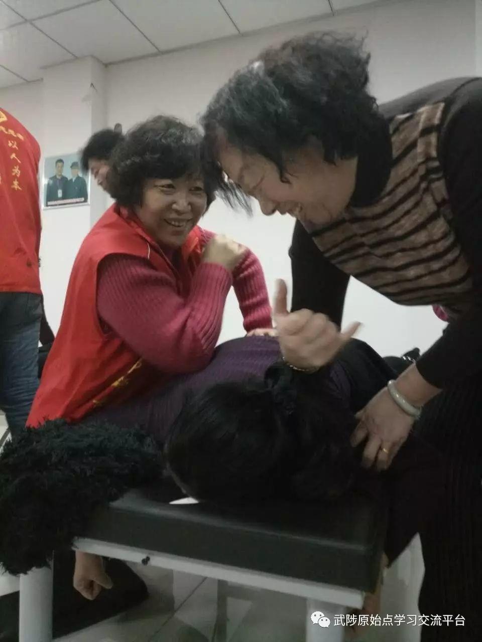 焦作老年大学原始点公益手法班第一期精彩回顾