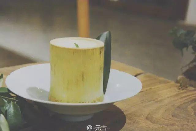 这家咖啡店不卖咖啡，敢给客人生吃生姜，却引来各路女神打卡，连陈奕迅老婆都到门口街拍