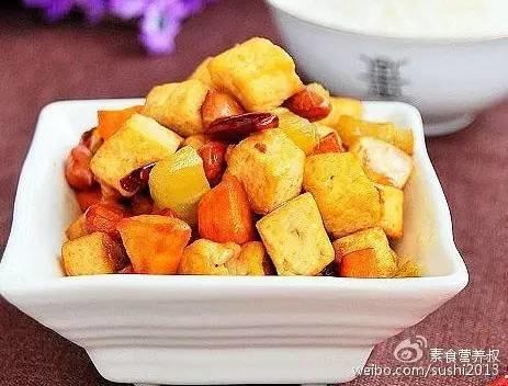 28种豆腐素食料理，天天不重样！ （转发有如放生哦！）