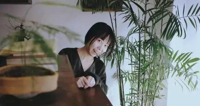这家咖啡店不卖咖啡，敢给客人生吃生姜，却引来各路女神打卡，连陈奕迅老婆都到门口街拍