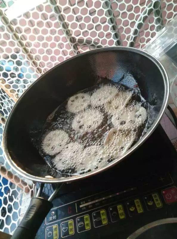 原始点佳肴：湘乡回锅藕