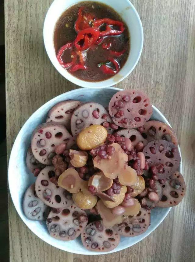 原始点佳肴：莲藕煲