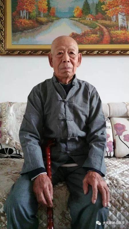82岁老父亲车祸原始点康复