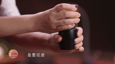 冬天的酸辣汤告诉你，带来温暖的除了温度还有舌尖的跳动