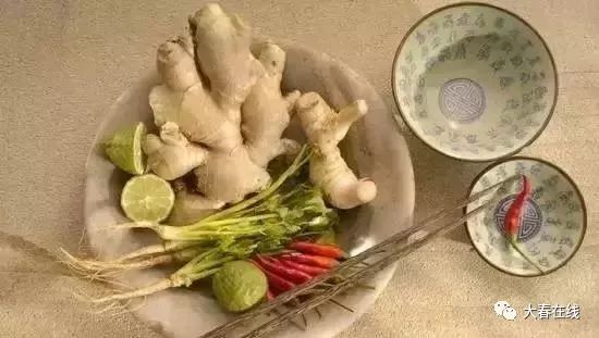 端午到,要吃姜!补阳气、祛寒湿,好处多到数不清,现在吃最合适! 端午到,要吃姜!补阳气、祛寒湿,好处多到数不清,现在吃最合适!