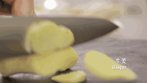 端午到,要吃姜!补阳气、祛寒湿,好处多到数不清,现在吃最合适! 端午到,要吃姜!补阳气、祛寒湿,好处多到数不清,现在吃最合适!