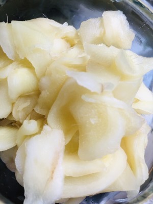 酸甜的脆生姜芽（超简单）的做法 步骤1