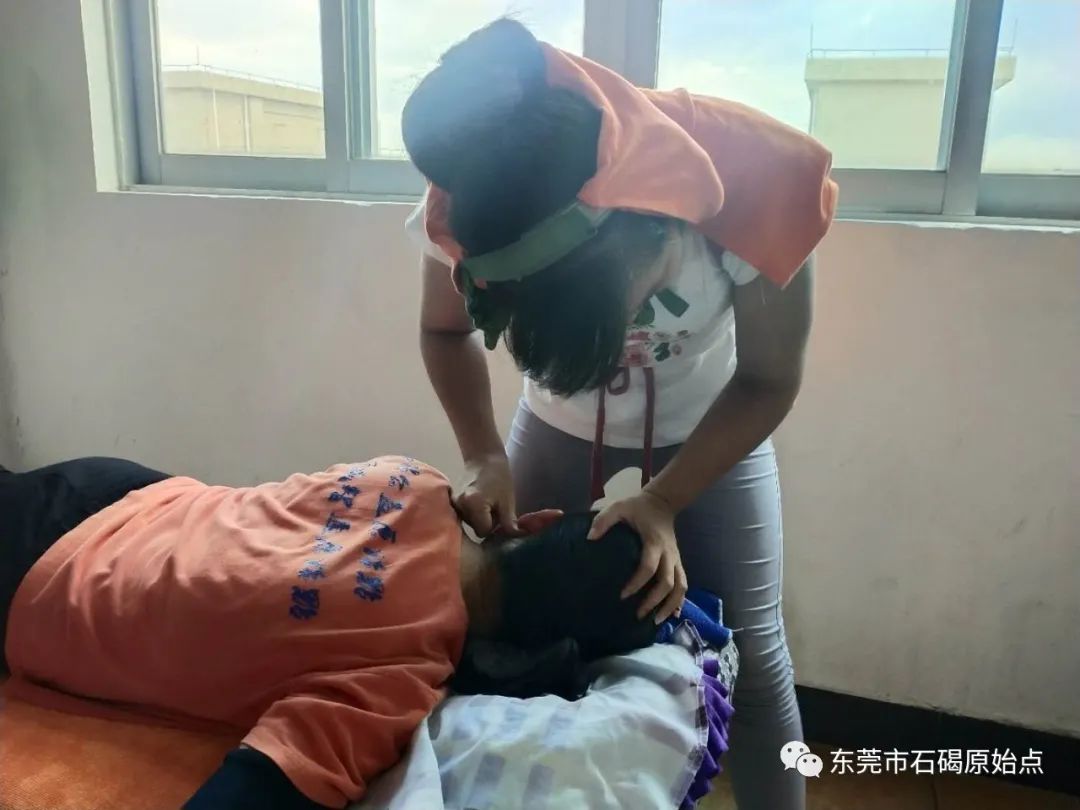 双手肿,胀痛,原始点调理3天康复 双手肿,胀痛,原始点调理3天康复