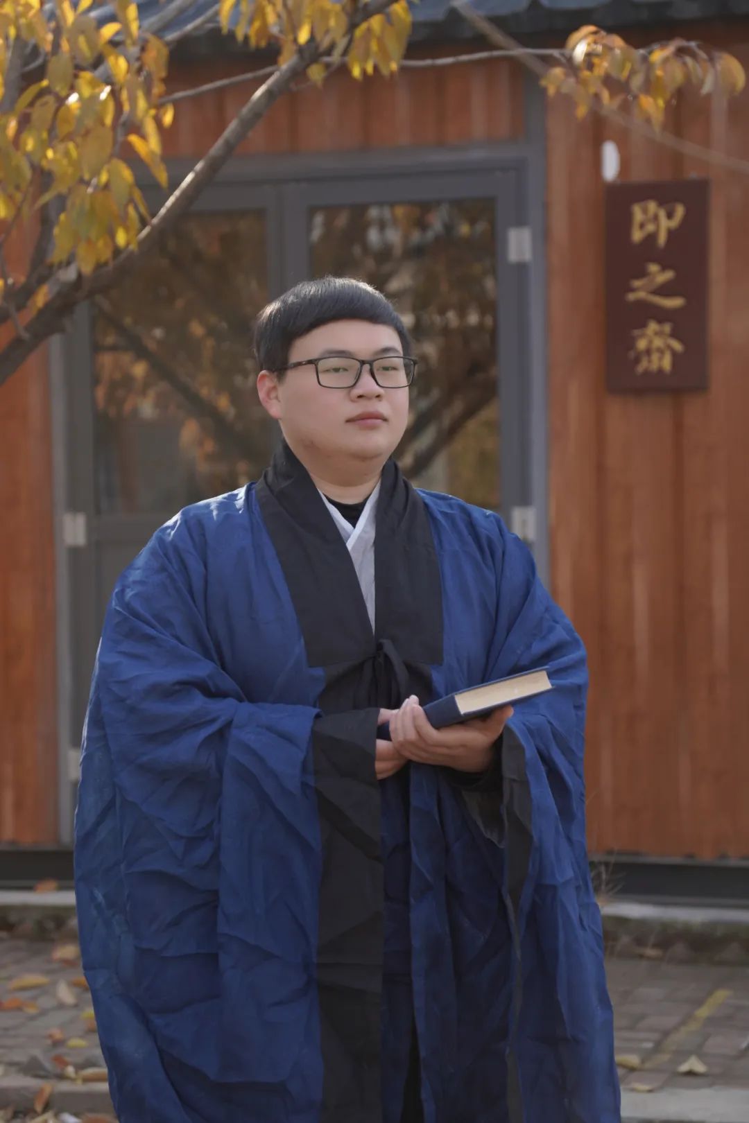 春耕园书院面向社会开放成人班,共有七个方向可选 春耕园书院面向社会开放成人班,共有七个方向可选