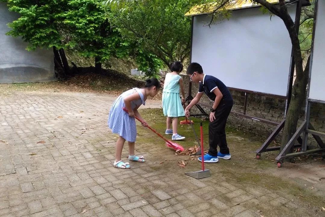 2023年厦门明道国学堂暑期少儿“耕读结合”特色国学夏令营 招生简章 2023年厦门明道国学堂暑期少儿“耕读结合”特色国学夏令营 招生简章