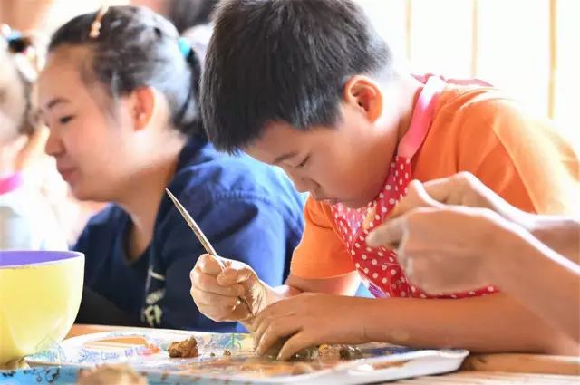 清迈 | 这家开业不久的亲子农庄,太让人动心。 清迈 | 这家开业不久的亲子农庄,太让人动心。