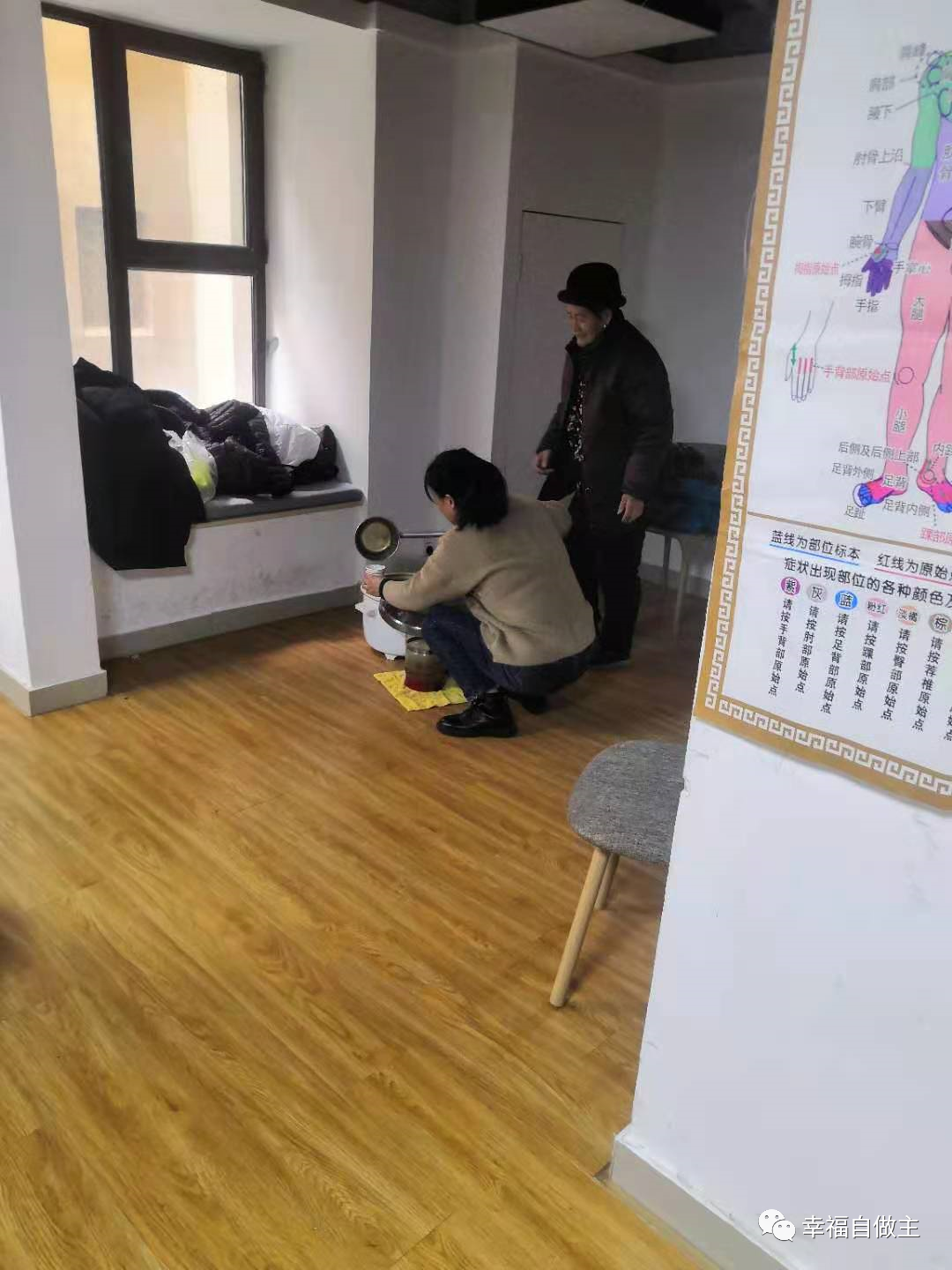 济南公益站分享案例5则:30年腿痛一次按推解决,肺部手术后遗症一个月消除大半。。。 济南公益站分享案例5则:30年腿痛一次按推解决,肺部手术后遗症一个月消除大半。。。